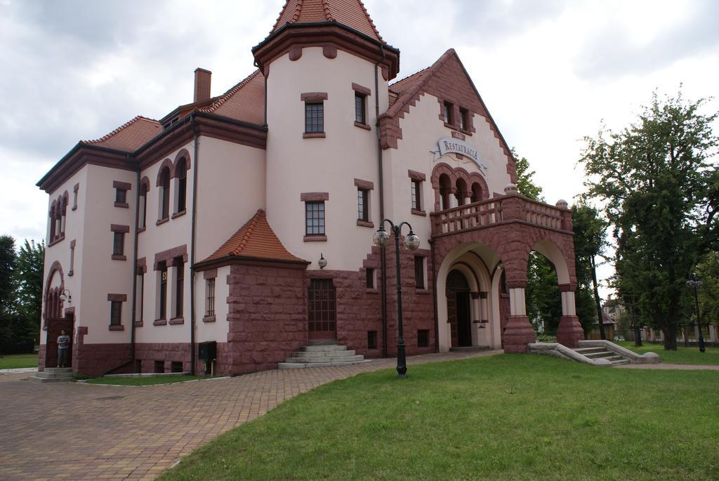 Villa Bergera Dzierżoniów Extérieur photo